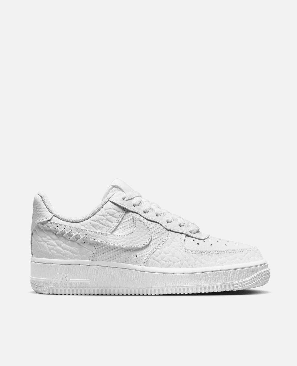 WMNS Nike Air Force 1 '07 (White/White-Metallic Gold-Summit White)