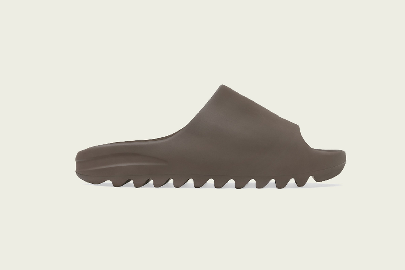 Adidas Yeezy Slide (Soot/Soot/Soot)