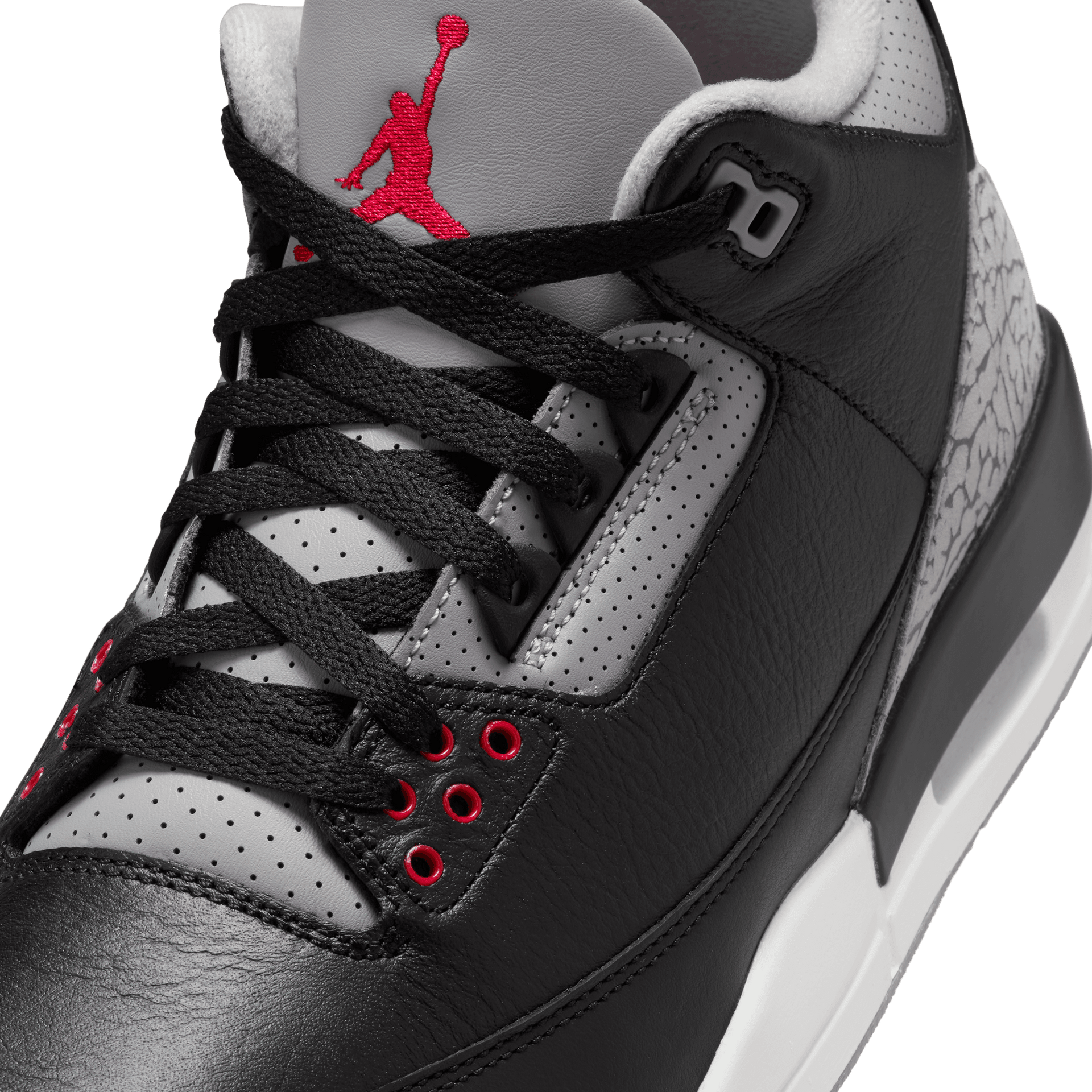 Air Jordan 3 Retro (Black/Fire Red-Cement Grey-Summit White)