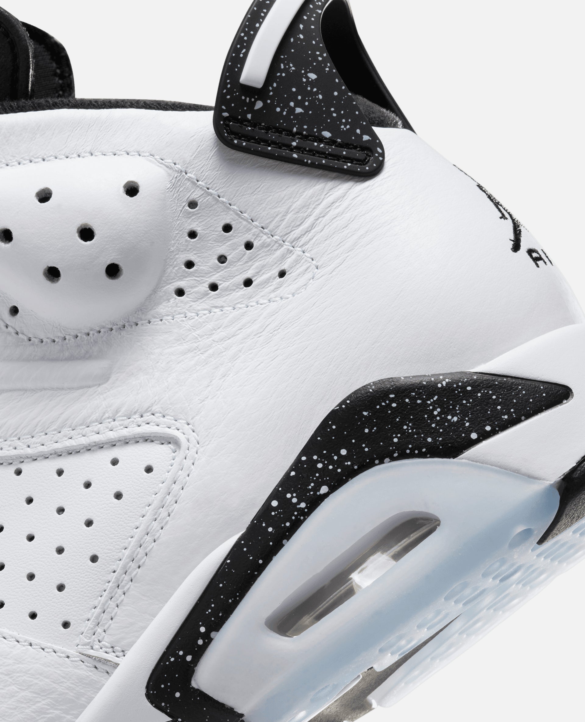 Air Jordan 6 Retro (White/Black)