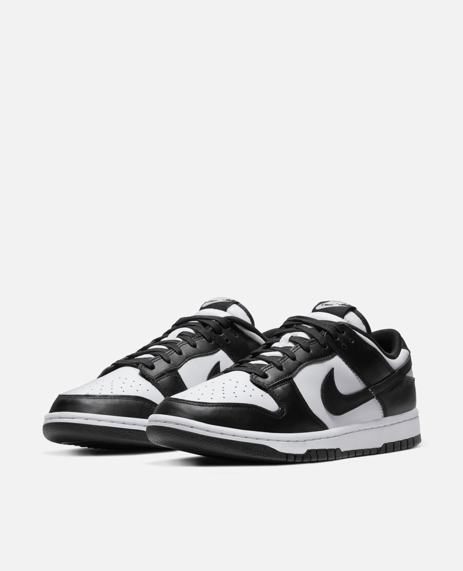 Nike Dunk Low Retro (White/Black-White)