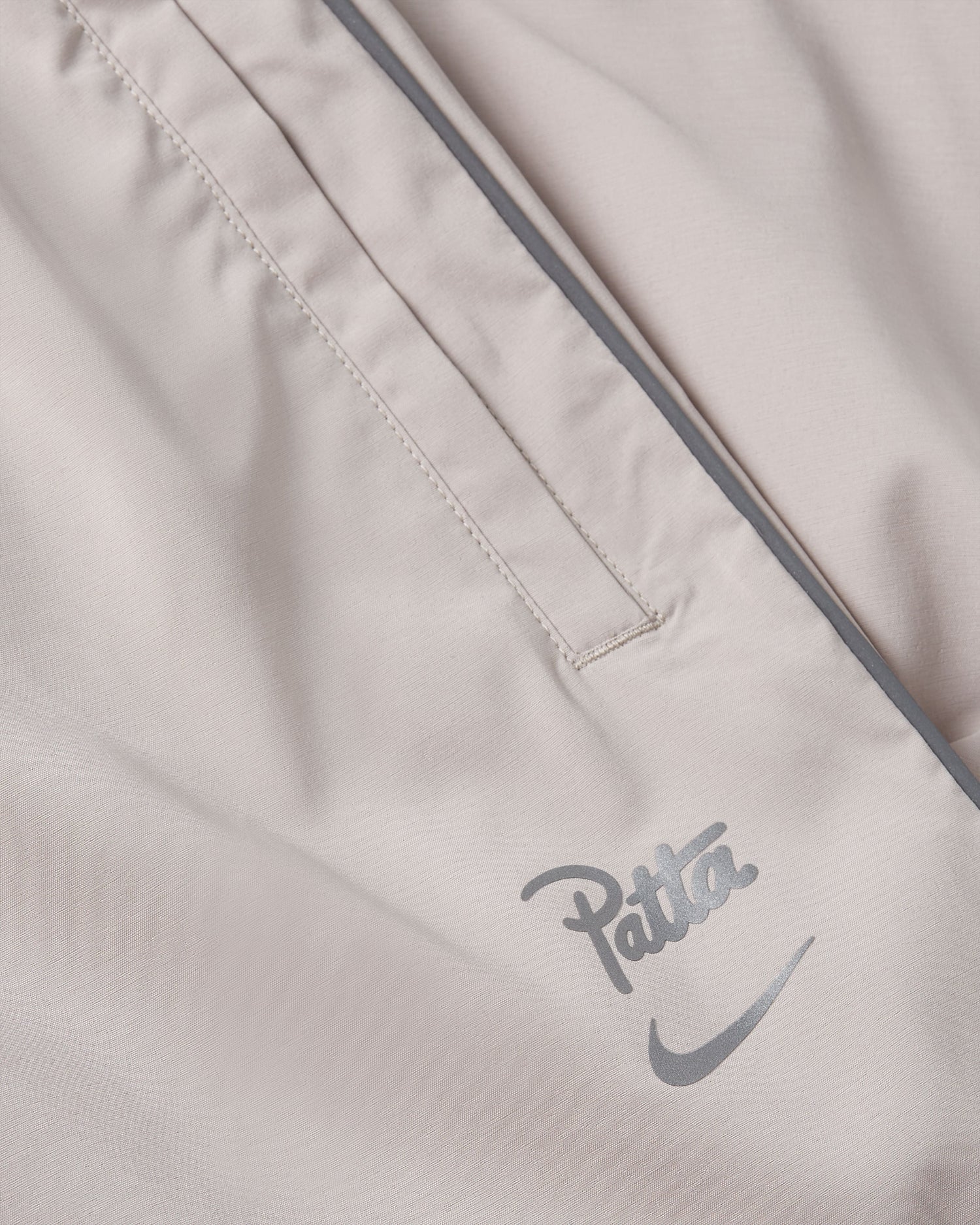 Nike x Patta Running Team Track Pants (Sanddrift/Cream II)