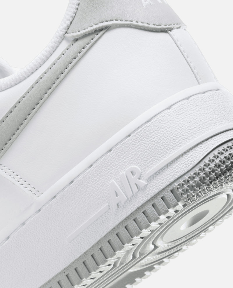 Nike Air Force 1 '07 (White/Lt Smoke Grey-White)