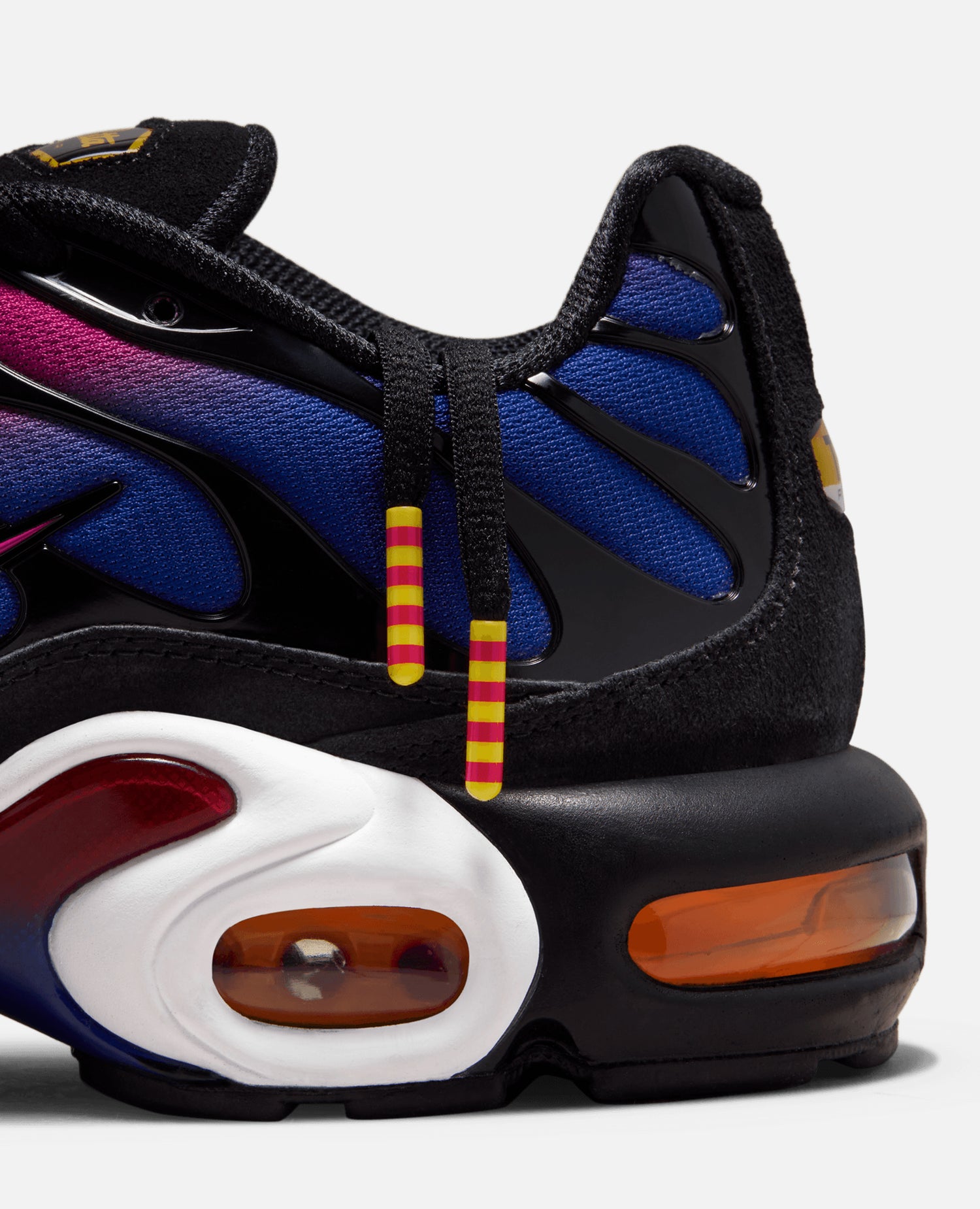 FCB x Patta Culers del Món Nike Air Max Plus (Black/Noble Red-Deep Roy â Patta UK