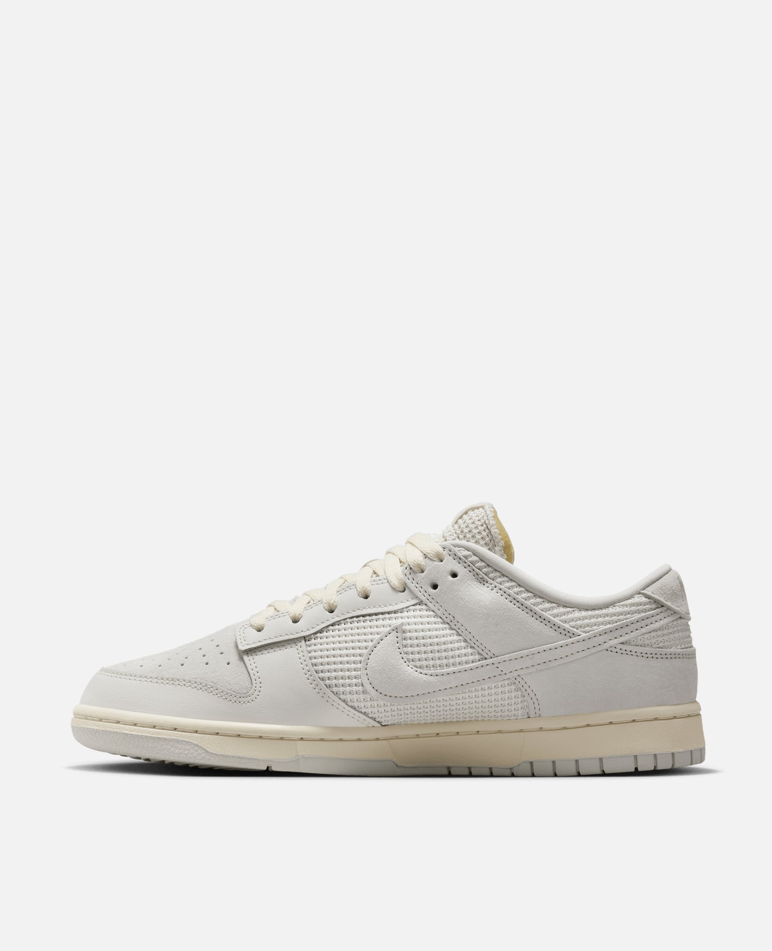 Nike Dunk (Phantom/Light Bone-Saill-Coconut Milk)