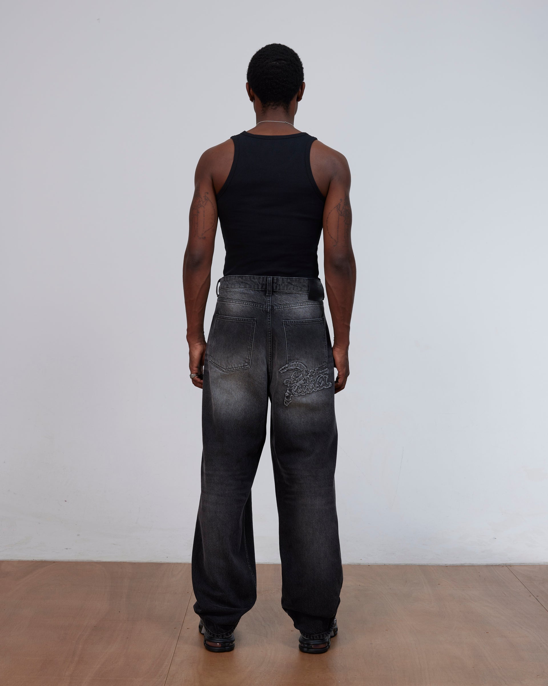 Patta Dark Dirty Whiskers Baggy Denim Pants (Black)