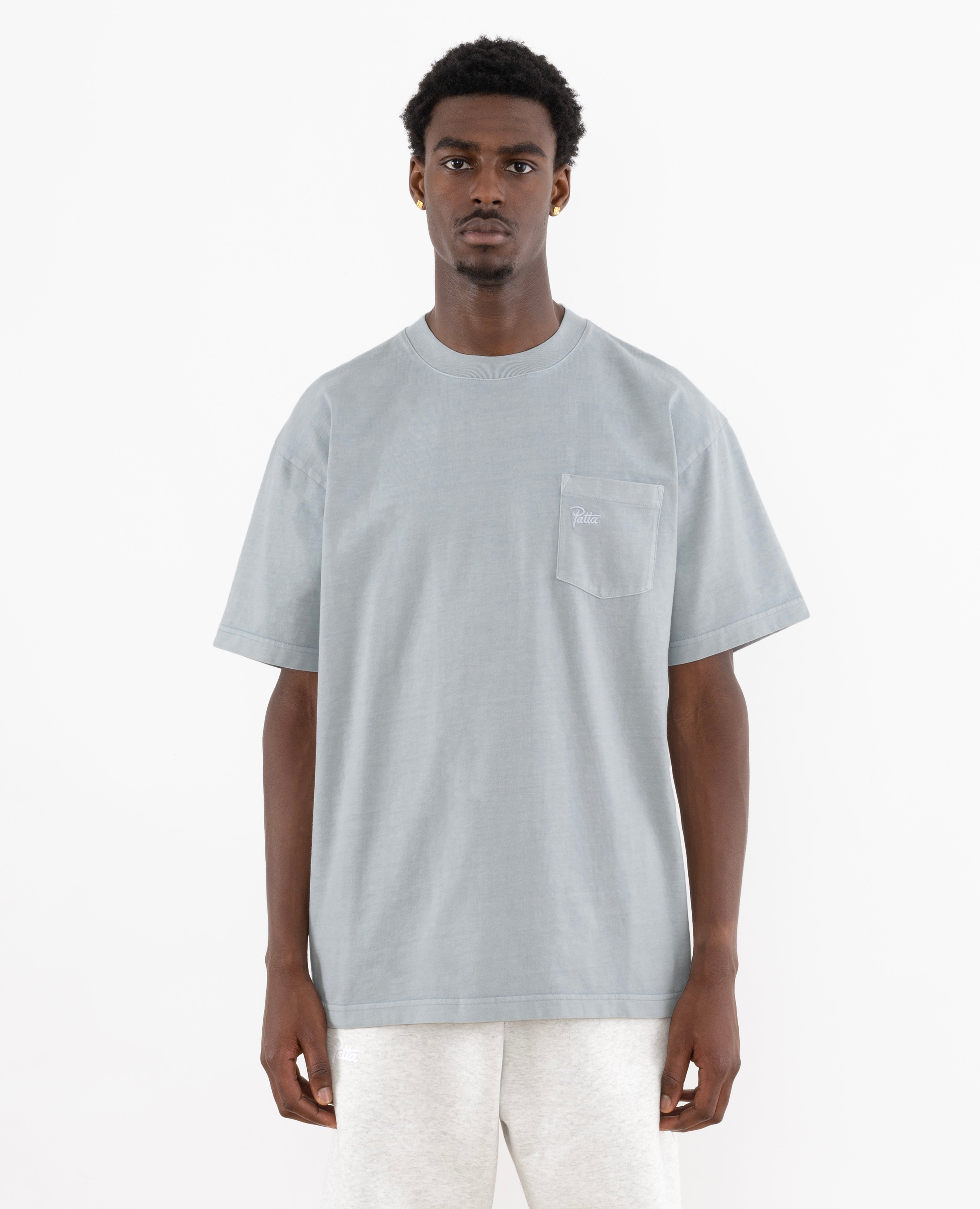 Round neck t outlet shirt with pocket