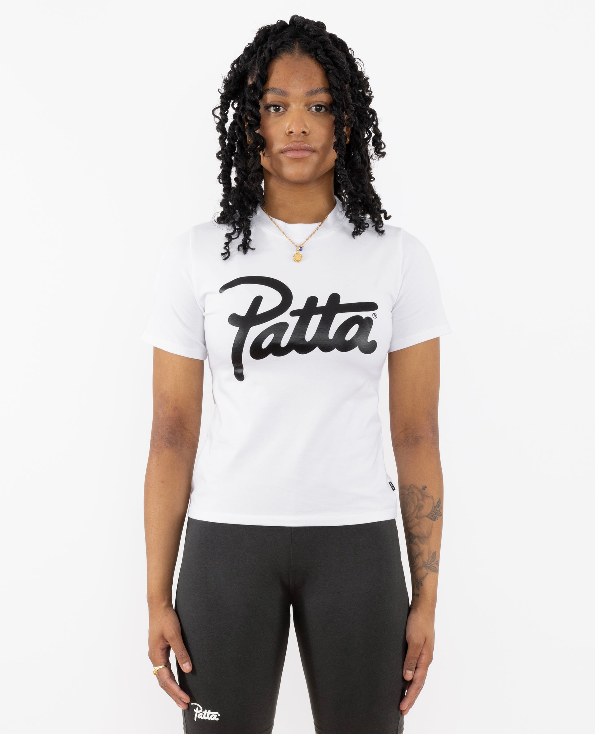 Patta Femme Basic Fitted T-Shirt