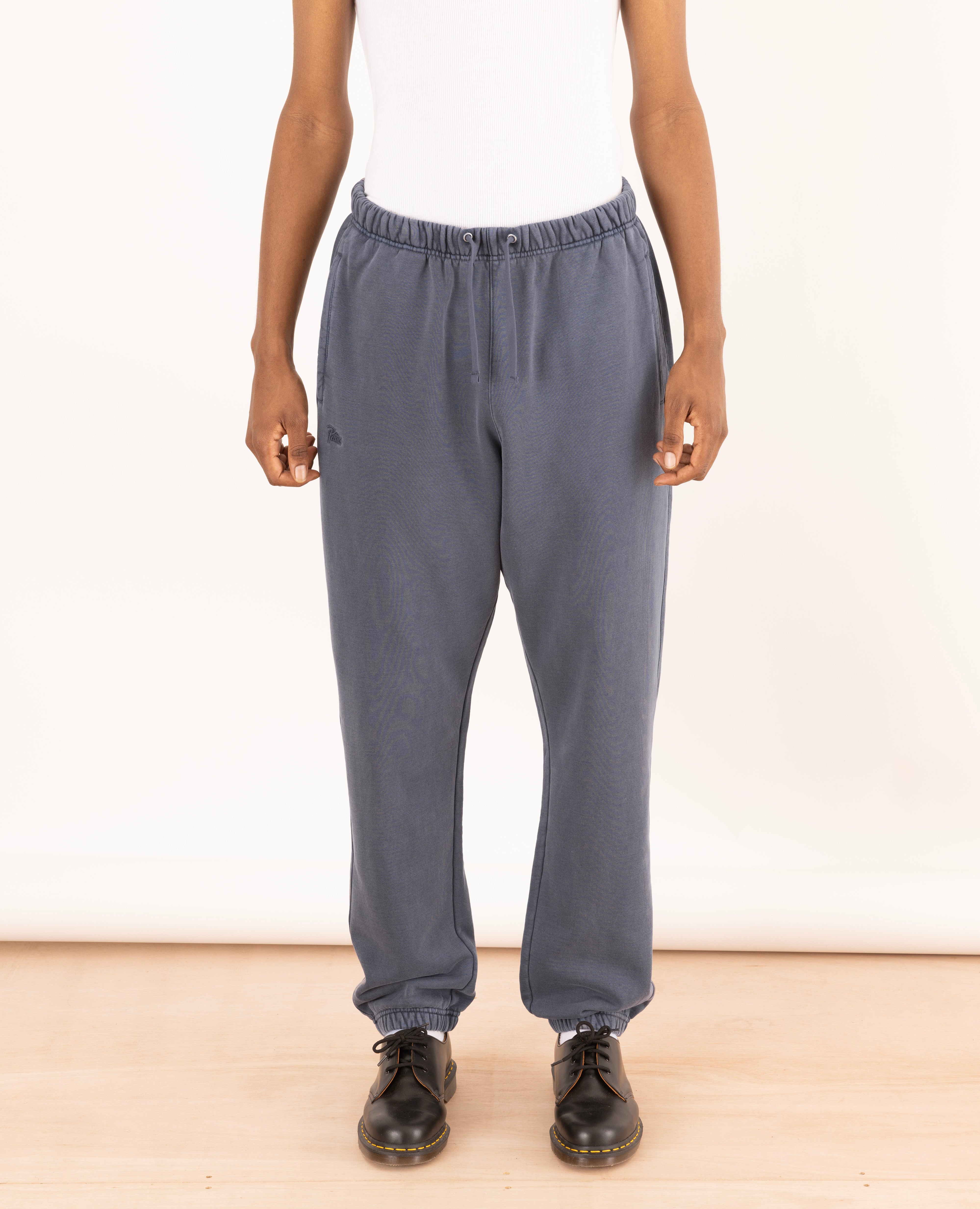 Patta Basic Washed Jogging Pants (Odyssey Gray) – Patta UK