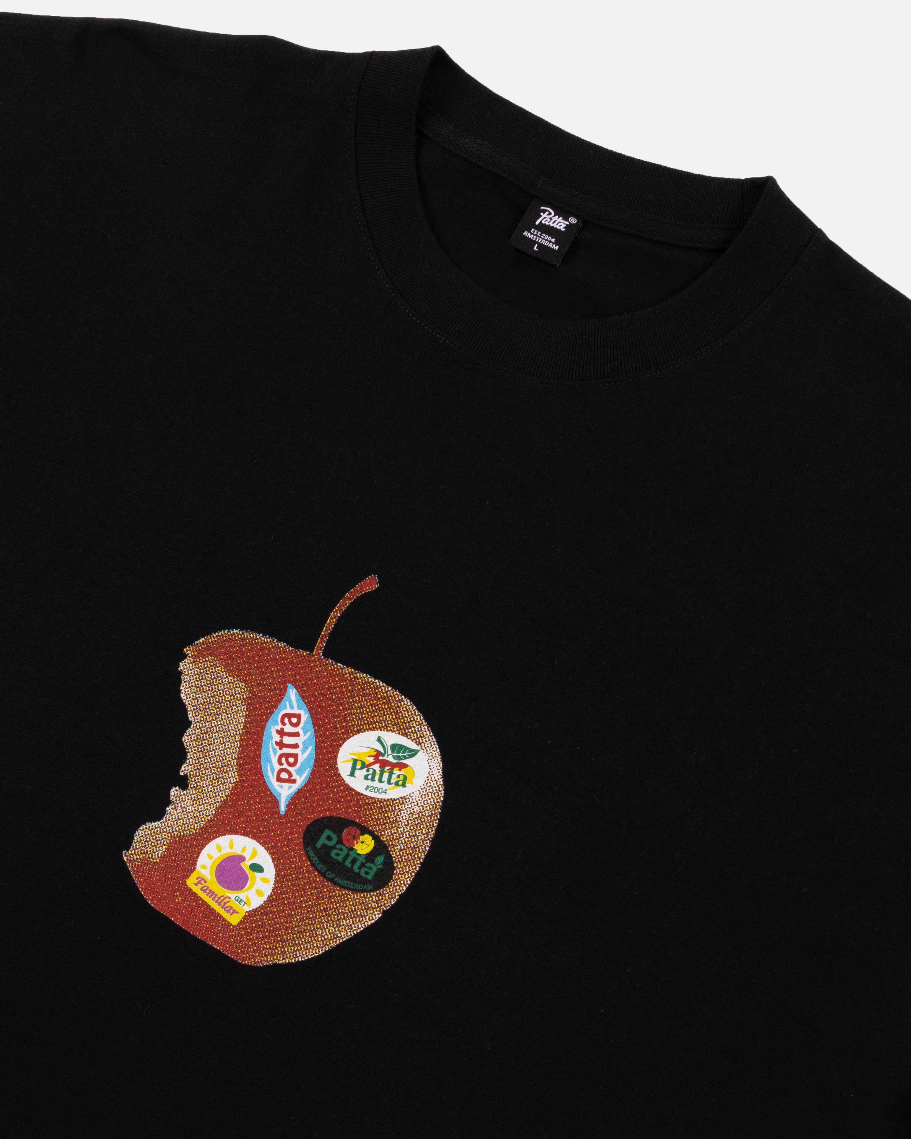 Black apple shop t shirt